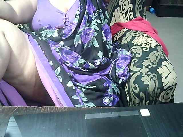 Indianbhabhimilf40 webcam