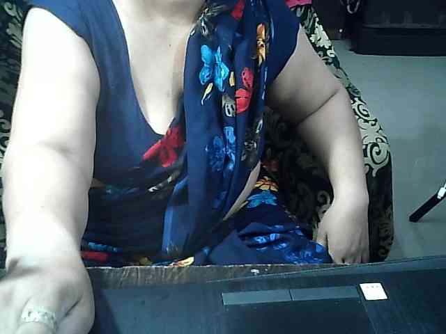 Indianbhabhimilf40