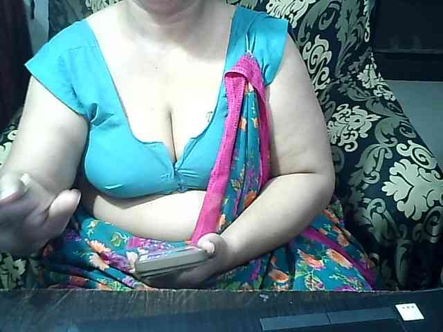 Indianbhabhimilf40 webcam