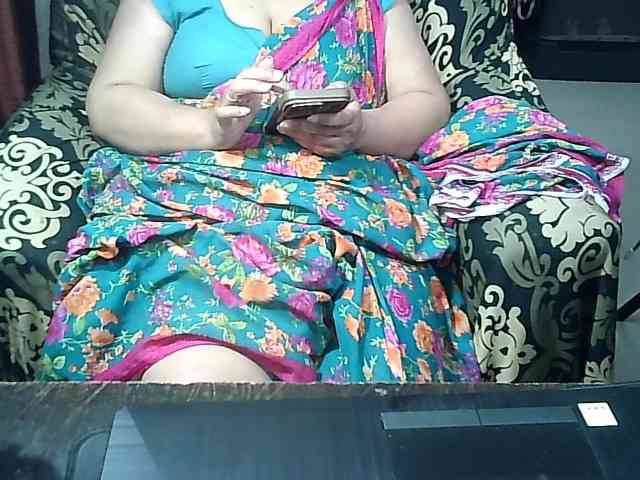 Indianbhabhimilf40