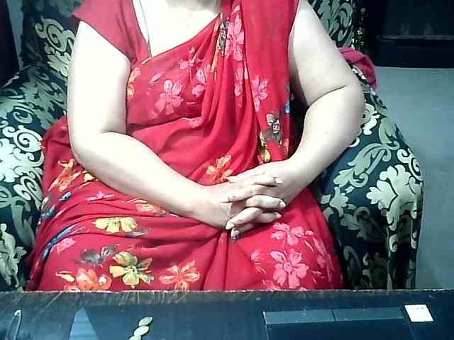 Indianbhabhimilf40 webcam