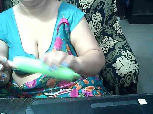 Indianbhabhimilf40 webcam