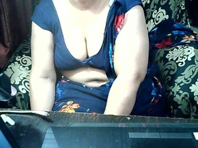 Indianbhabhimilf40 webcam
