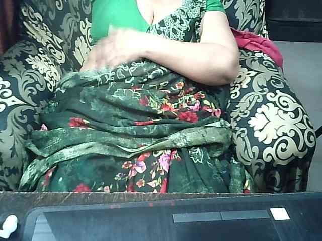 Indianbhabhimilf40 webcam