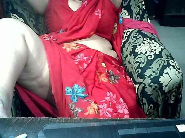 Indianbhabhimilf40 webcam