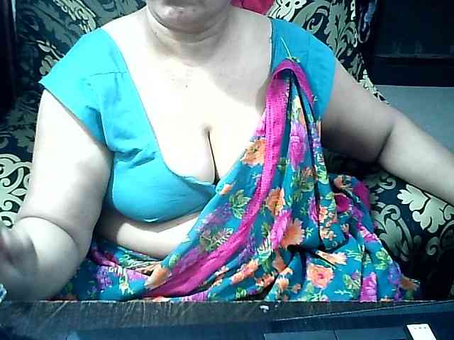 Indianbhabhimilf40 webcam