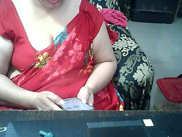 Indianbhabhimilf40 webcam