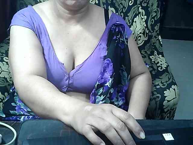 Indianbhabhimilf40