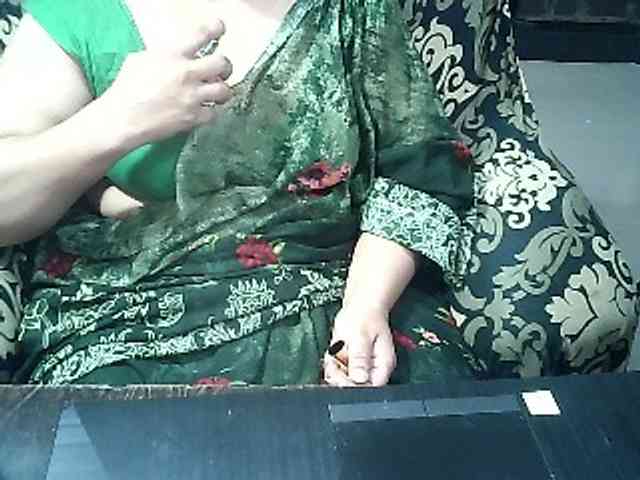 Model: Indianbhabhimilf40