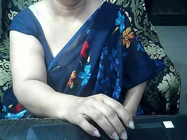 Indianbhabhimilf40 webcam