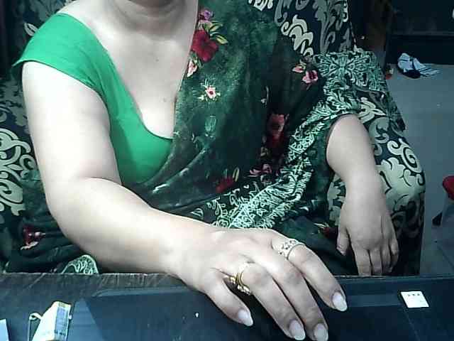 Indianbhabhimilf40