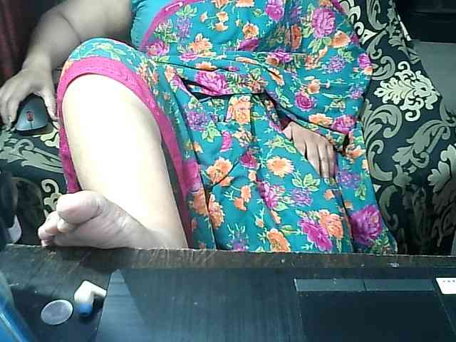 Indianbhabhimilf40 webcam