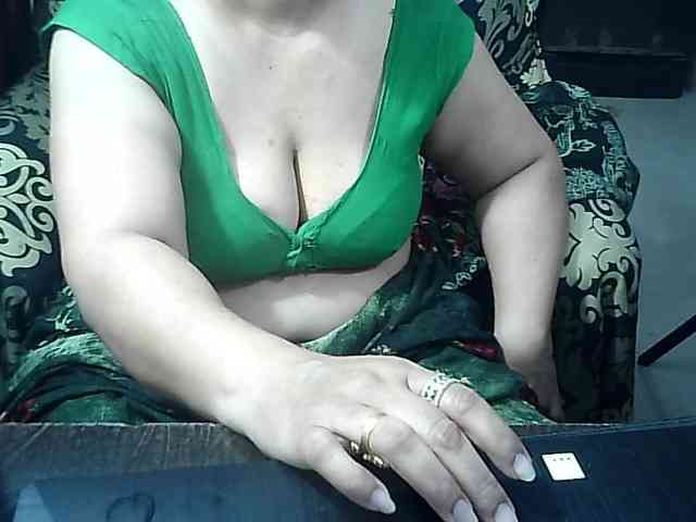 Indianbhabhimilf40