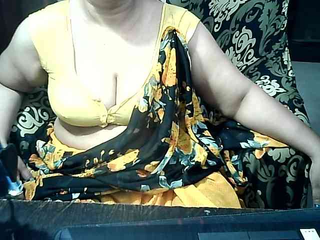 Indianbhabhimilf40 webcam