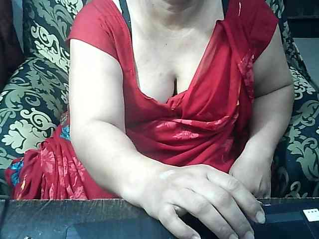 Indianbhabhimilf40 webcam