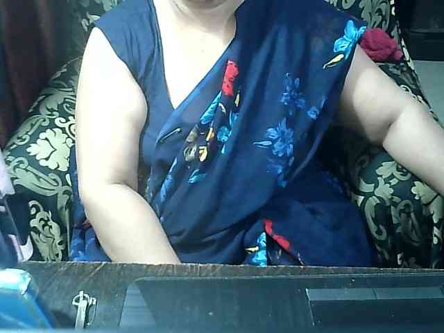 Indianbhabhimilf40 webcam