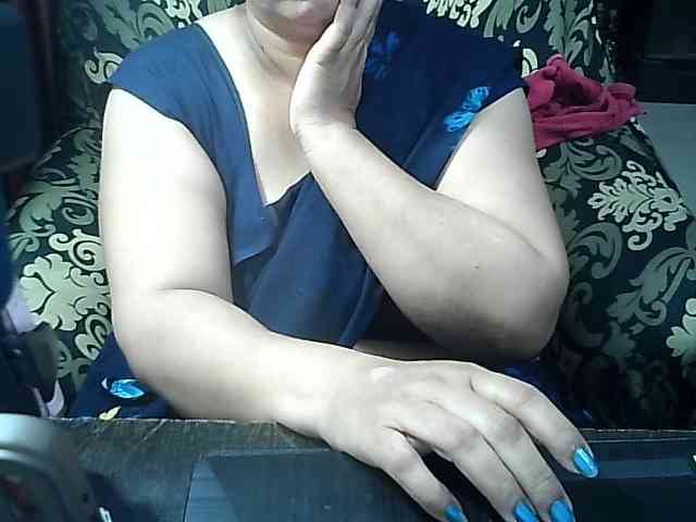 Indianbhabhimilf40 webcam