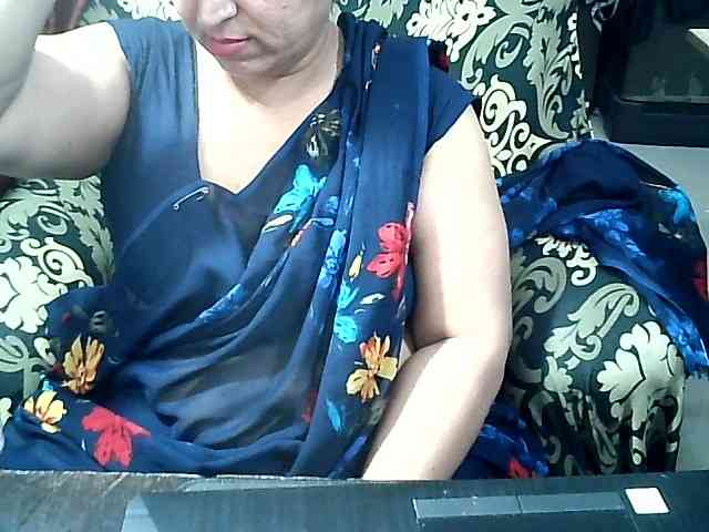 Indianbhabhimilf40 webcam