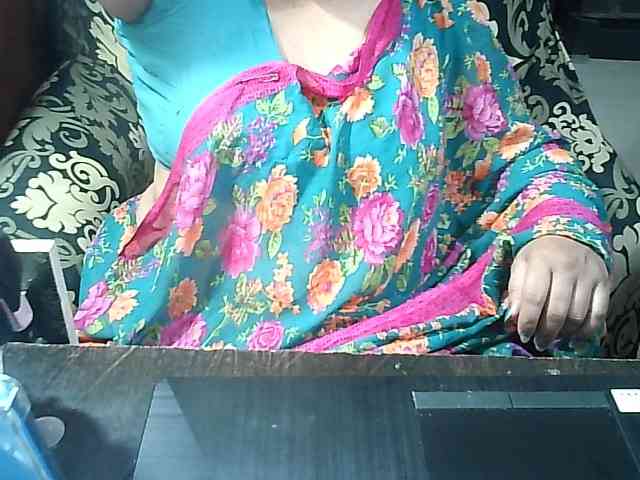 Indianbhabhimilf40 webcam
