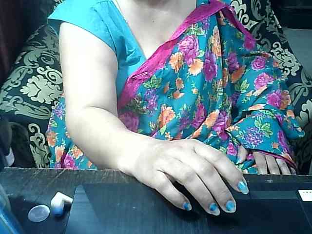 Indianbhabhimilf40 webcam
