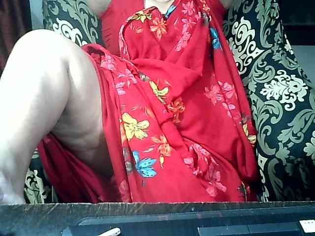 Indianbhabhimilf40 webcam
