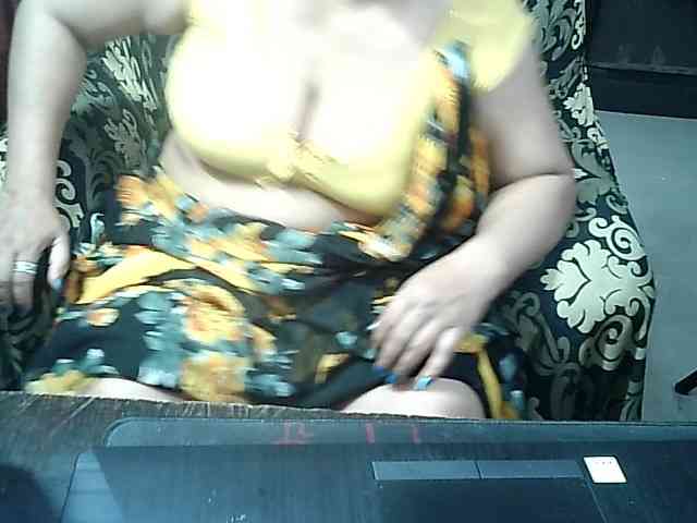 Indianbhabhimilf40 webcam