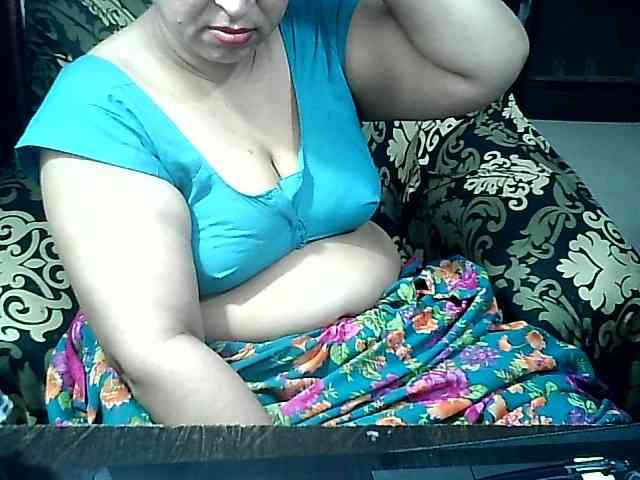 Indianbhabhimilf40 webcam