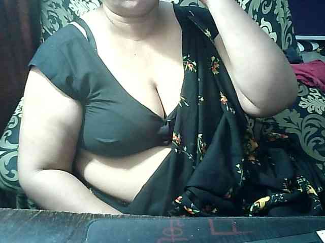 Indianbhabhimilf40