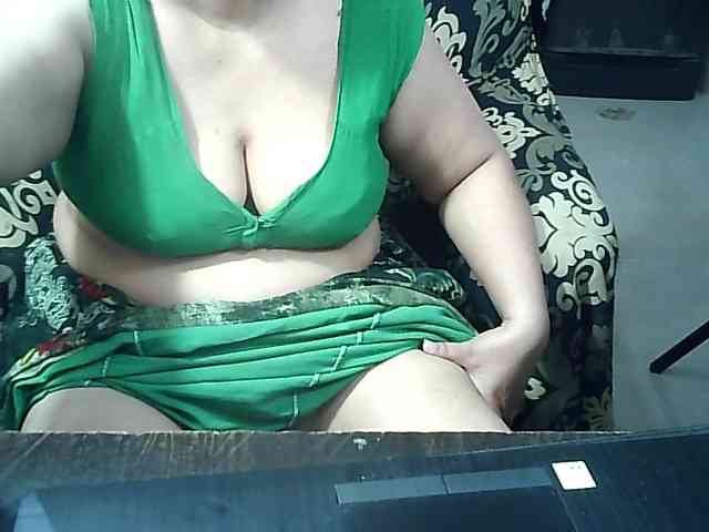 Indianbhabhimilf40 webcam