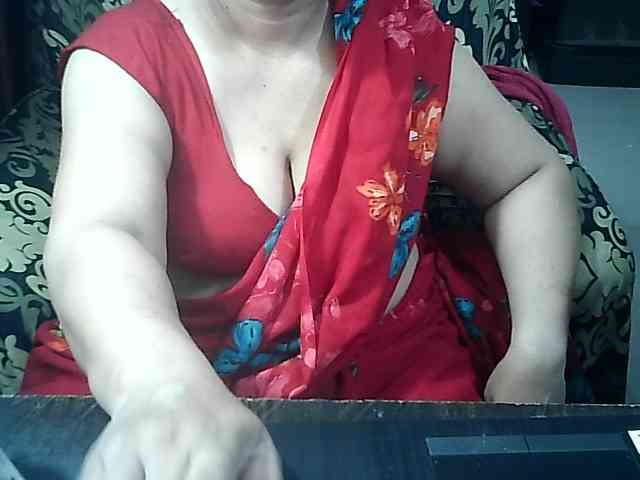 Indianbhabhimilf40 webcam