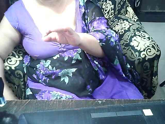 Indianbhabhimilf40 webcam