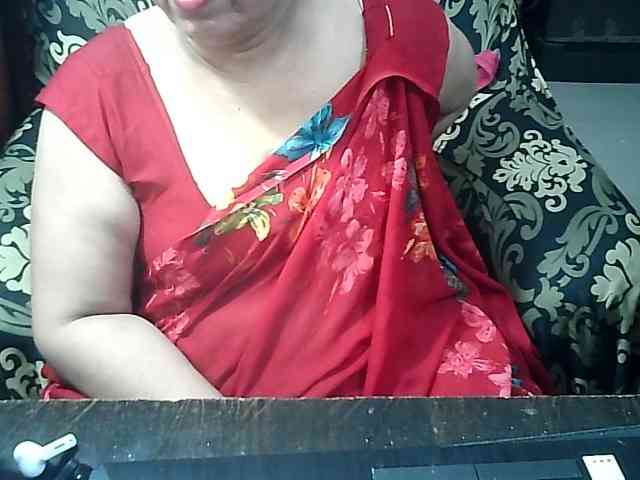 Indianbhabhimilf40 webcam