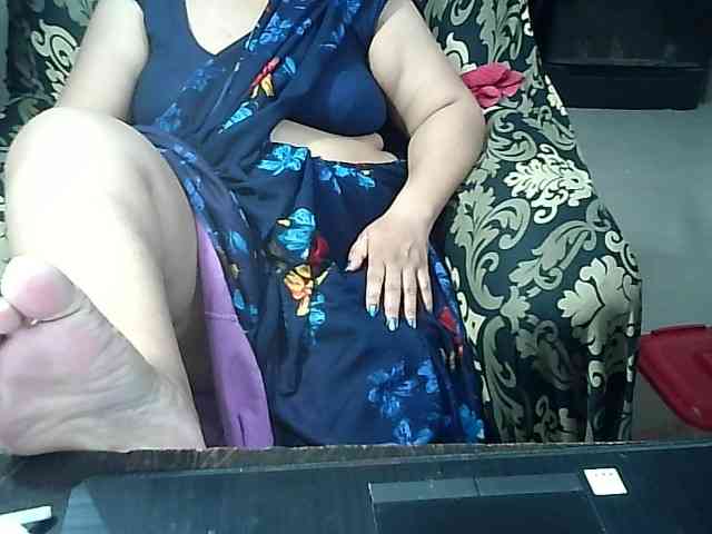 Indianbhabhimilf40 webcam