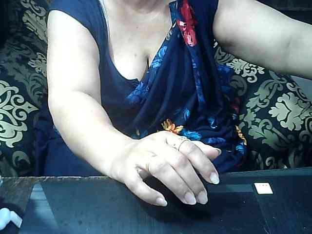 Indianbhabhimilf40