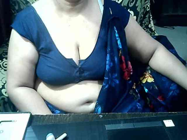 Indianbhabhimilf40 webcam