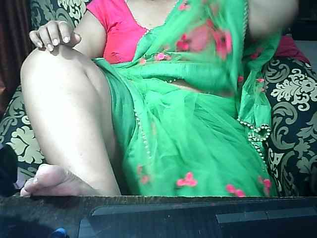 Indianbhabhimilf40 webcam