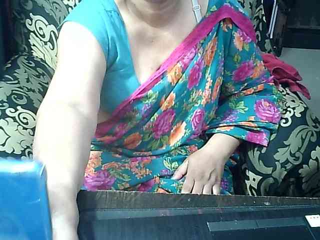 Indianbhabhimilf40 webcam