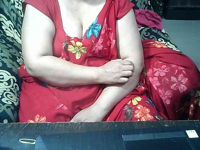 Indianbhabhimilf40 webcam