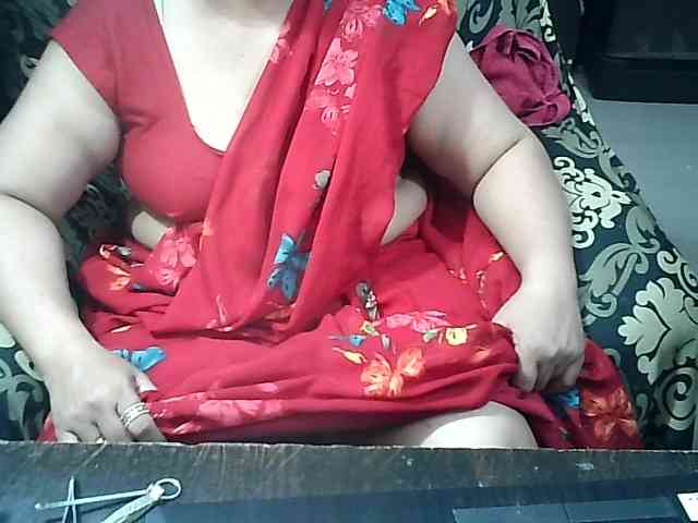 Indianbhabhimilf40 webcam
