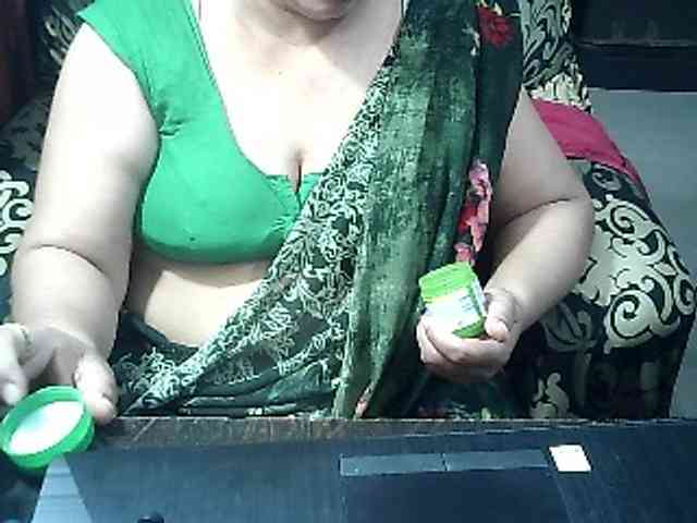 Indianbhabhimilf40 webcam