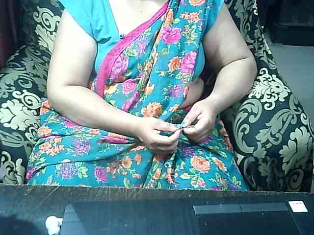 Indianbhabhimilf40 webcam