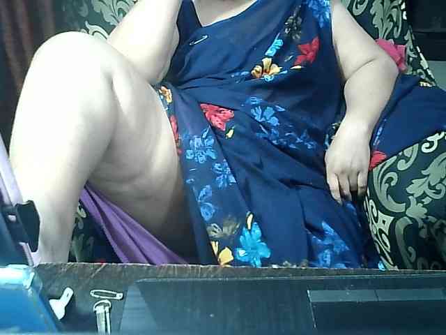 Indianbhabhimilf40 webcam