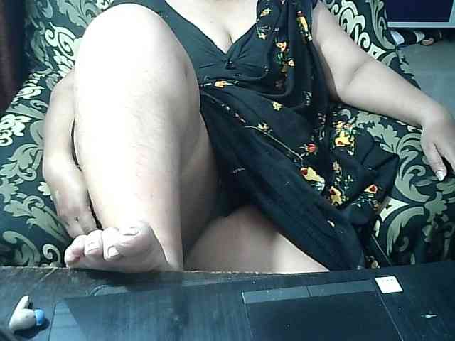 Indianbhabhimilf40 webcam