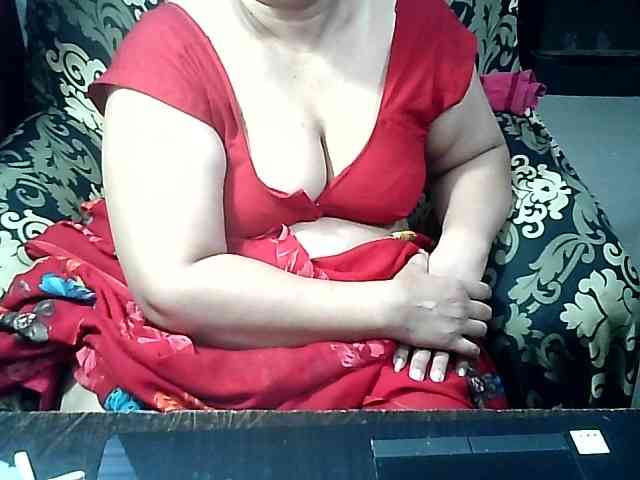 Indianbhabhimilf40 webcam