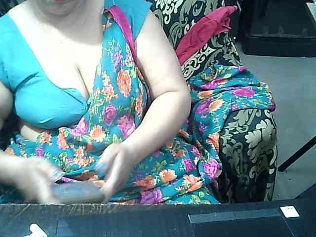 Indianbhabhimilf40 webcam