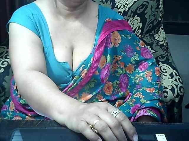 Indianbhabhimilf40