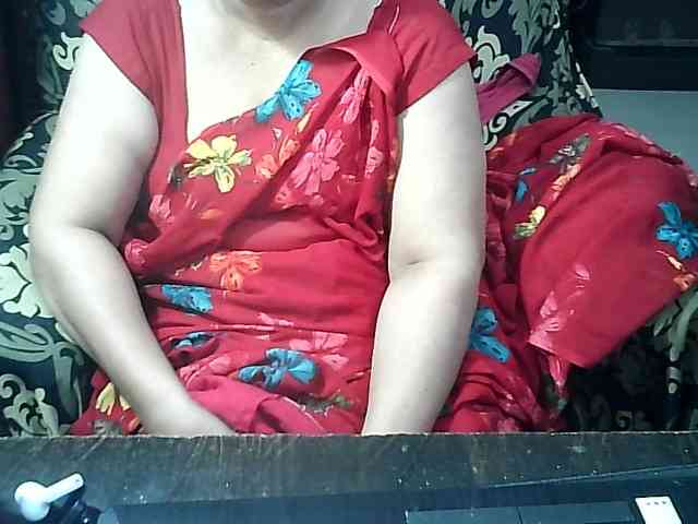 Indianbhabhimilf40 webcam