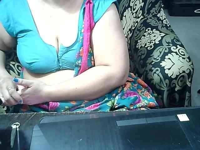 Indianbhabhimilf40
