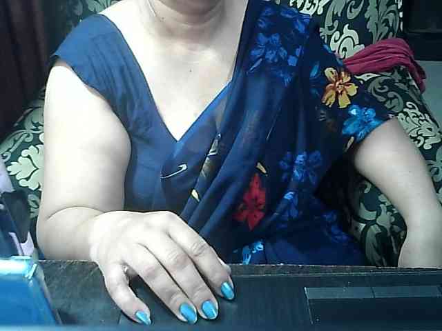 Indianbhabhimilf40 webcam
