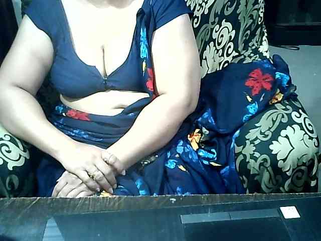 Indianbhabhimilf40